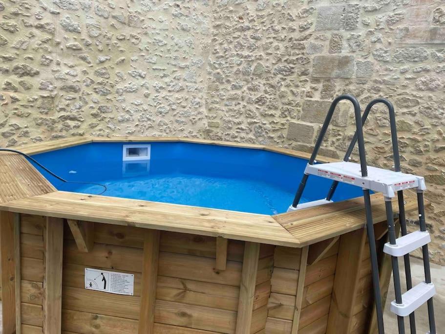 Maison 5 Chambres 3Sdb En Ville Avec Piscine Perigueux Exterior photo